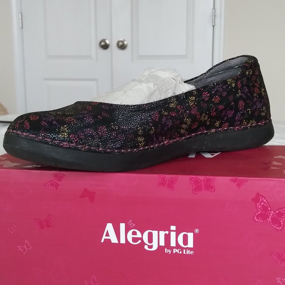 Alegria flats
